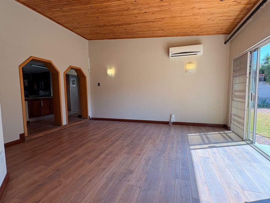 5 Bedroom Property for Sale in Sasolburg Ext 4 Free State
